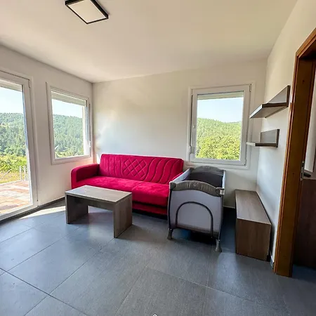 Gorske Kuce Kostunici