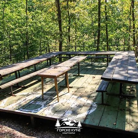 Gorske Kuce Kostunici